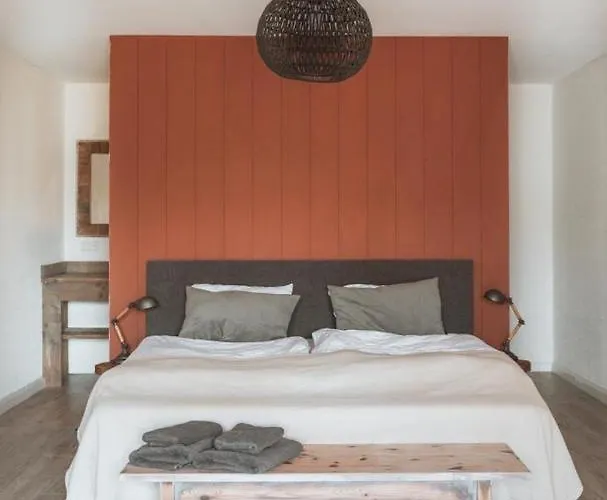 T Slot 64 3* Opperdoes